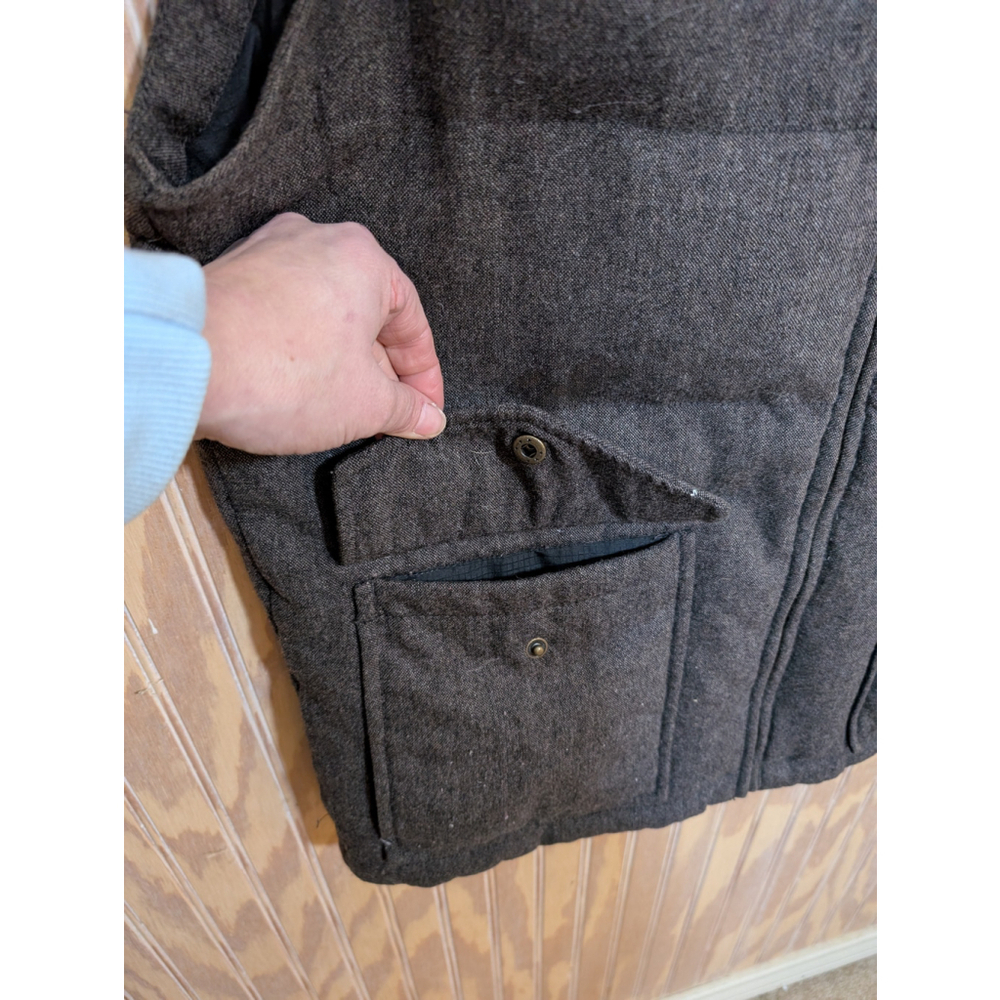 Men's Claiborne Vest, Size S, Dark Brown - Picture 7 of 9